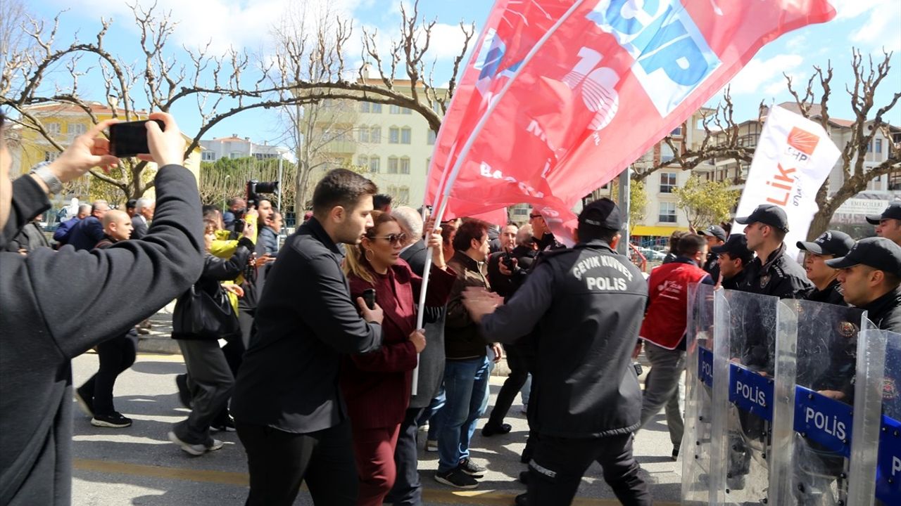 Marmaris Belediye Başkanı Acar Ünlü Hakkında Soruşturma Başlatıldı