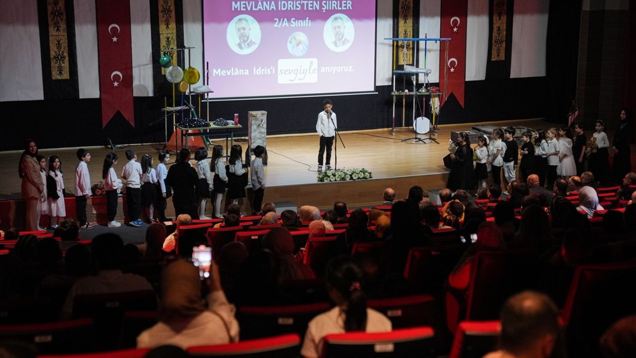 Mevlana İdris Zengin Anma Programı İstanbul'da Gerçekleşti