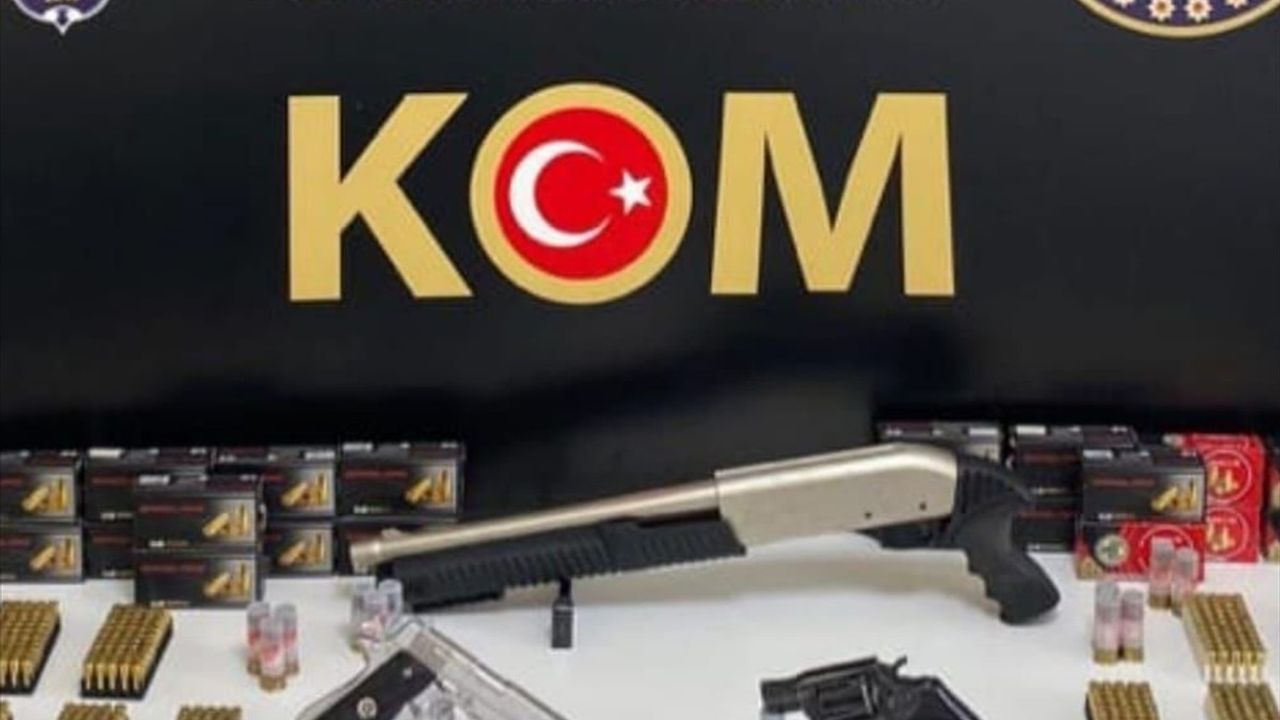 Muğla'da Silah Kaçakçılığı Operasyonunda Tutuklama