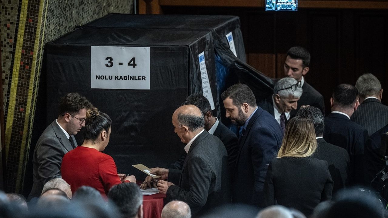 Nuri Aslan İBB Başkan Vekili Seçildi