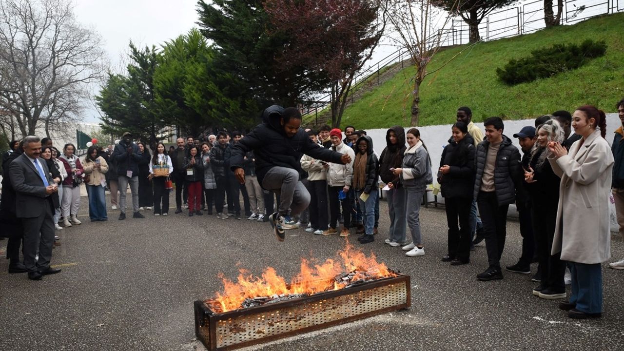 Samsun'da Nevruz Bayramı Coşkuyla Kutlandı