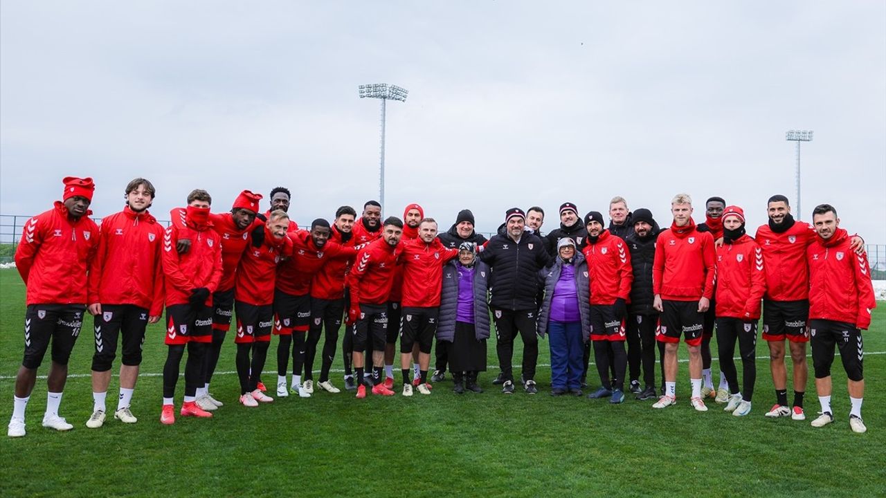 Samsunspor Kadınlar Günü İçin Farkındalık Klip Hazırladı