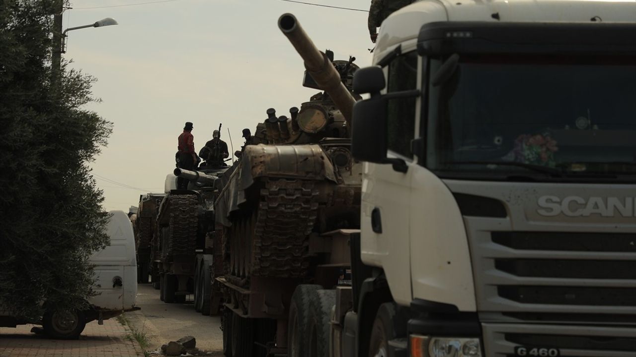 Suriye Ordusundan Lübnan Sınırına Askeri Takviye