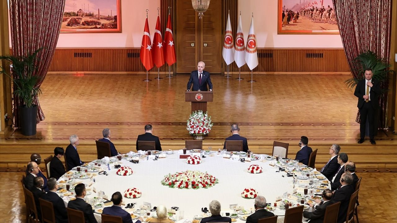 TBMM Başkanı Kurtulmuş: Adalet ve Barış için Eylem Zamanı