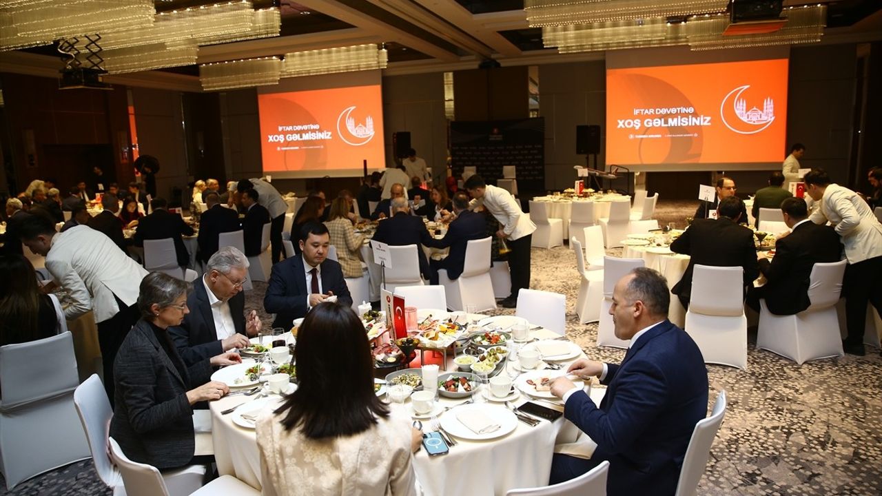 THY, Azerbaycan'da İftar Programı Düzenledi