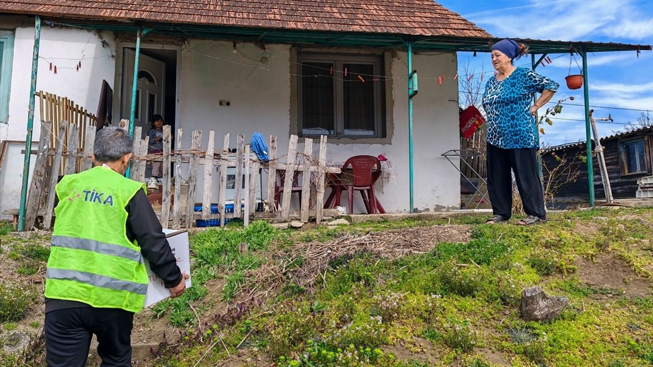 TİKA'dan Sırbistan'da Gıda Yardımı