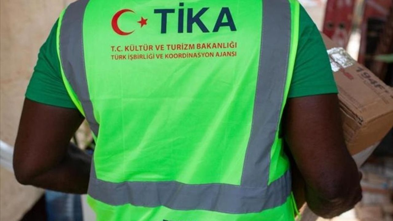 TİKA'nın Ekvator Ginesi'nde Gıda Yardımı