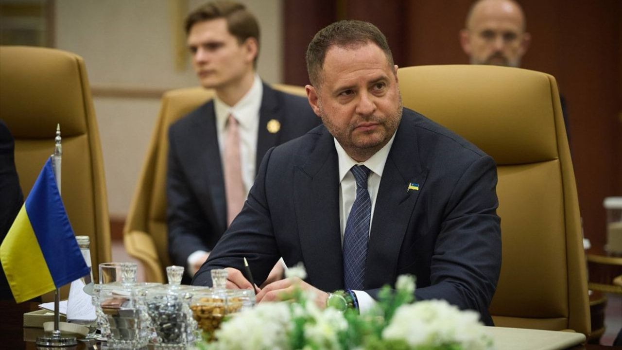 Ukrayna ve ABD Heyetleri Cidde'de Görüşmelere Başladı