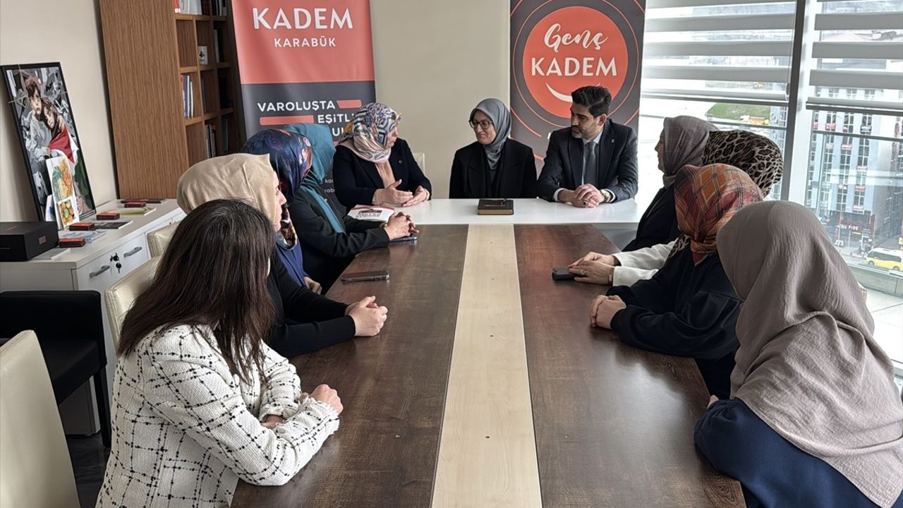 Uygur, Karabük'te Çeşitli Ziyaretlerde Bulundu