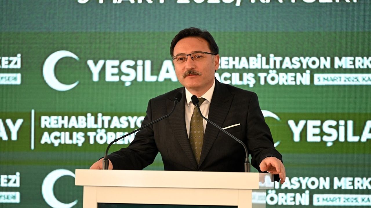 Yeşilay Başkanı Dinç'ten Bağımlılıkla Mücadele Vurgusu