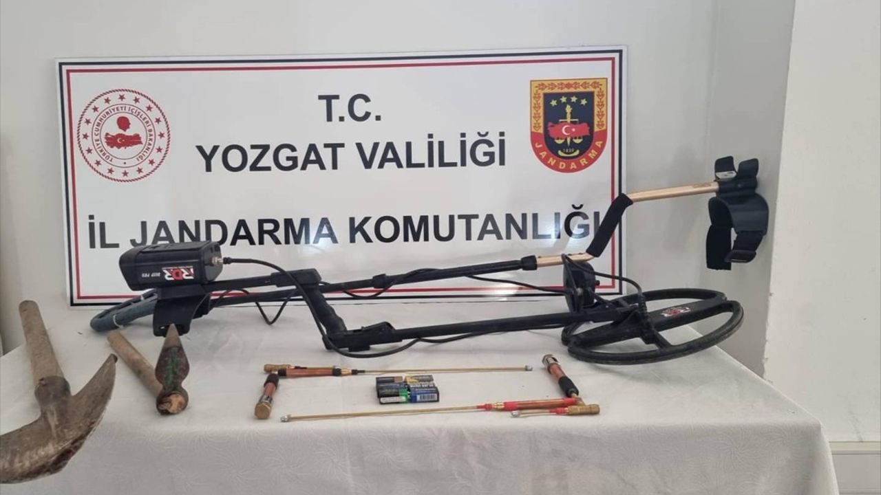 Yozgat'ta İzinsiz Kazı Yapan 3 Şüpheli Yakalandı