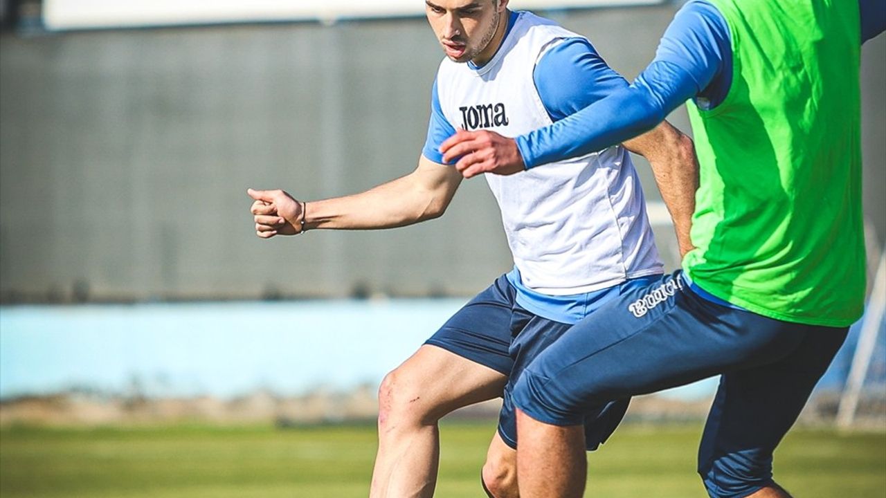 Adana Demirspor, Trabzonspor Mücadelesine Hazırlanıyor