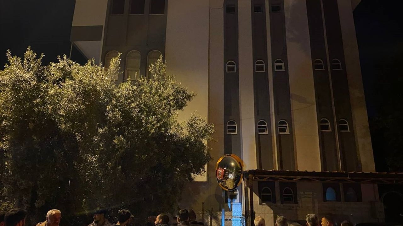 Antalya'daki Düğün Esnasında Yangın Çıktı