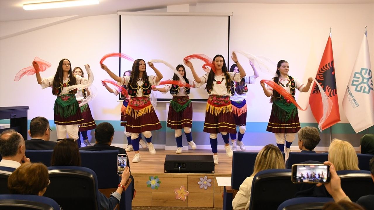 Arnavutluk'ta 23 Nisan Ulusal Egemenlik ve Çocuk Bayramı Coşkuyla Kutlandı
