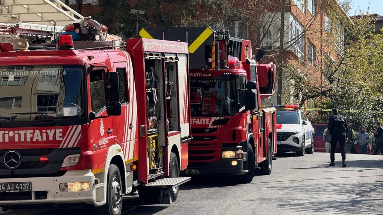 Beşiktaş'ta Otel İnşaatında Yangın