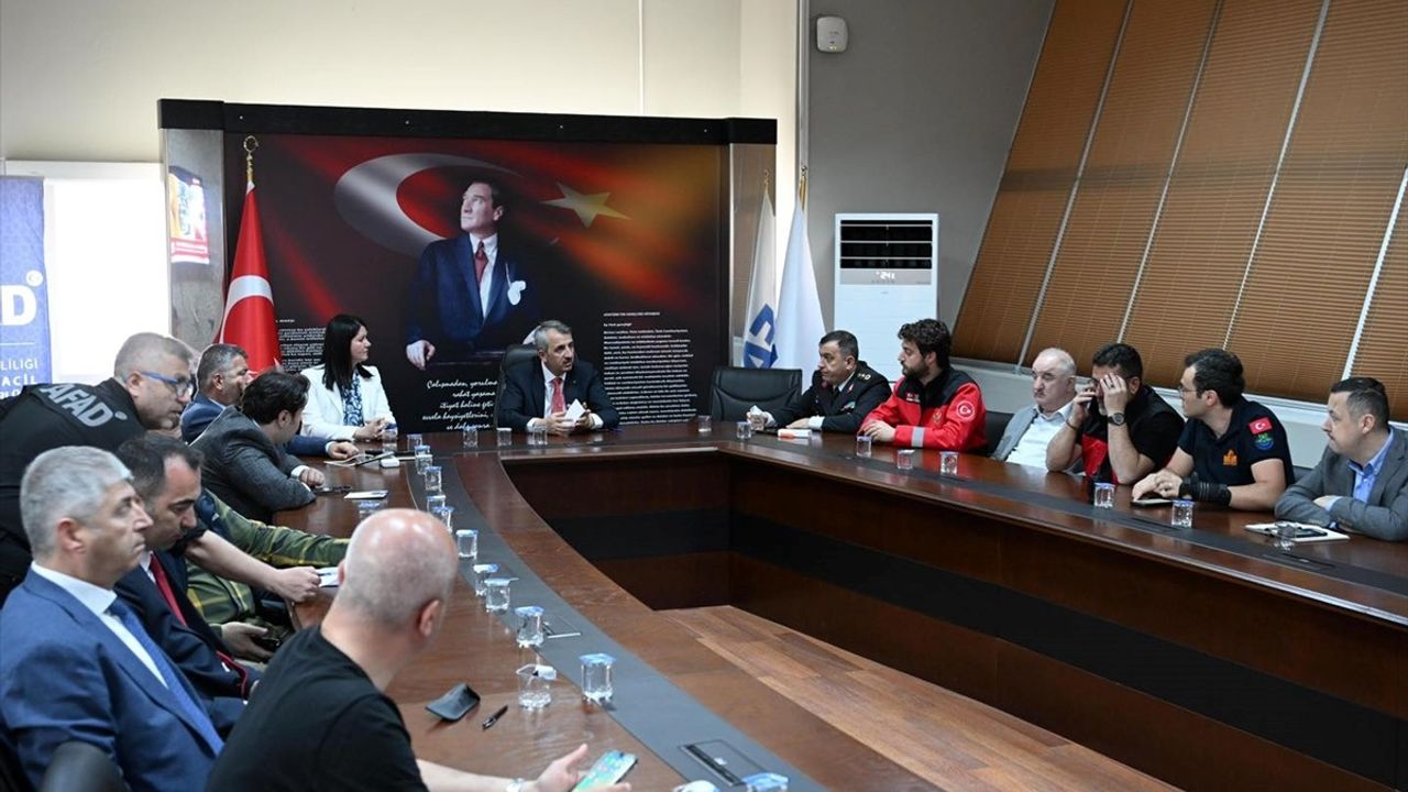 Edirne Valiliği'nden Deprem Açıklaması