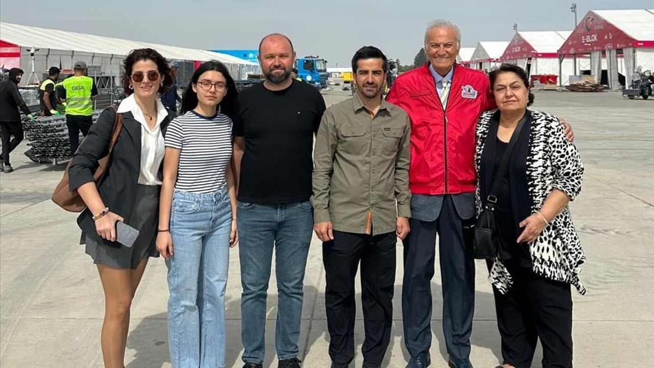 Ediz Hun TEKNOFEST’i Ziyaret Etti
