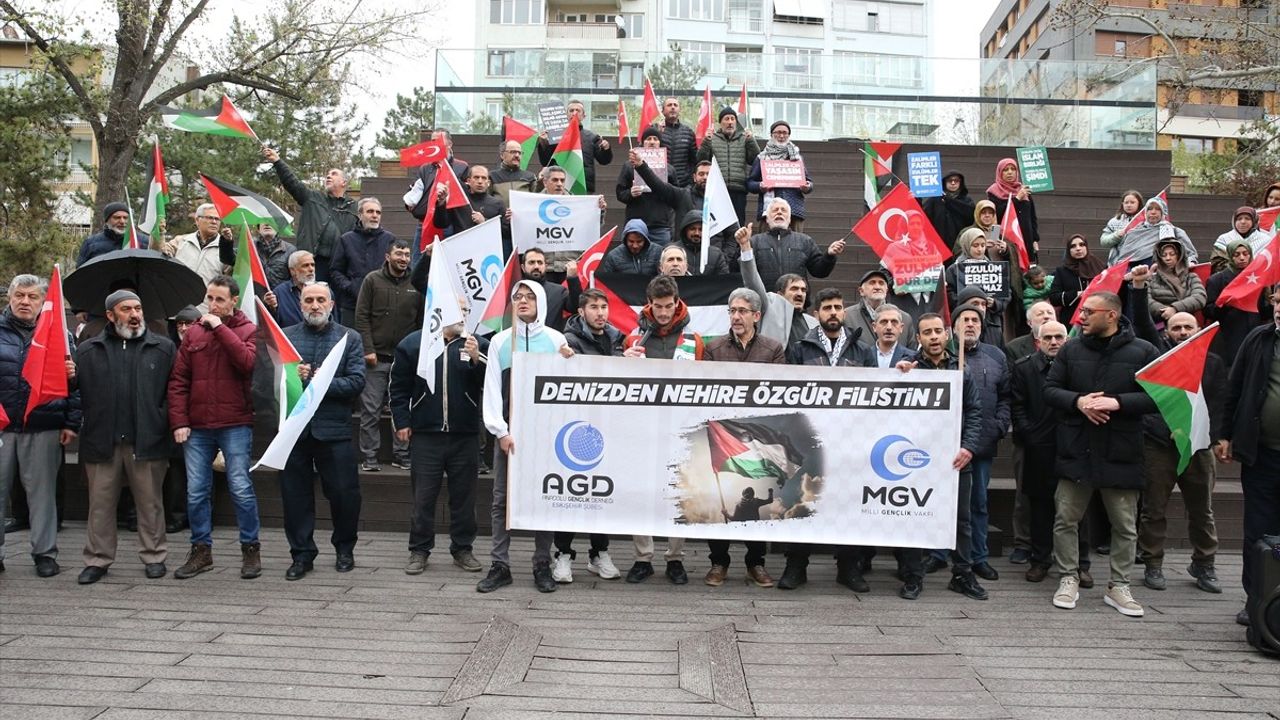 Eskişehir'de Gazze'ye Destek Gösterisi