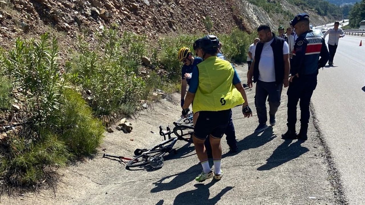 Fethiye'de Bisikletli Kazasında Sürücü Tutuklandı
