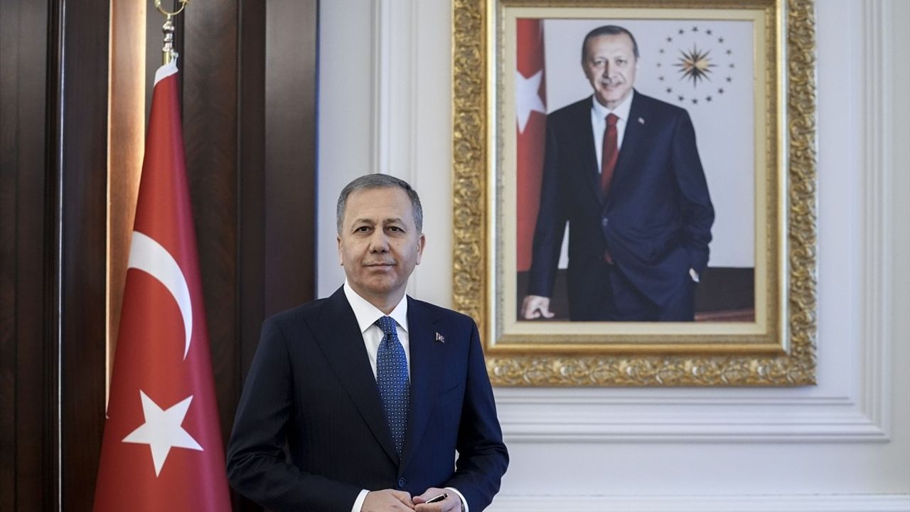 İçişleri Bakanı Yerlikaya'dan Düzensiz Göçle Mücadele Açıklamaları