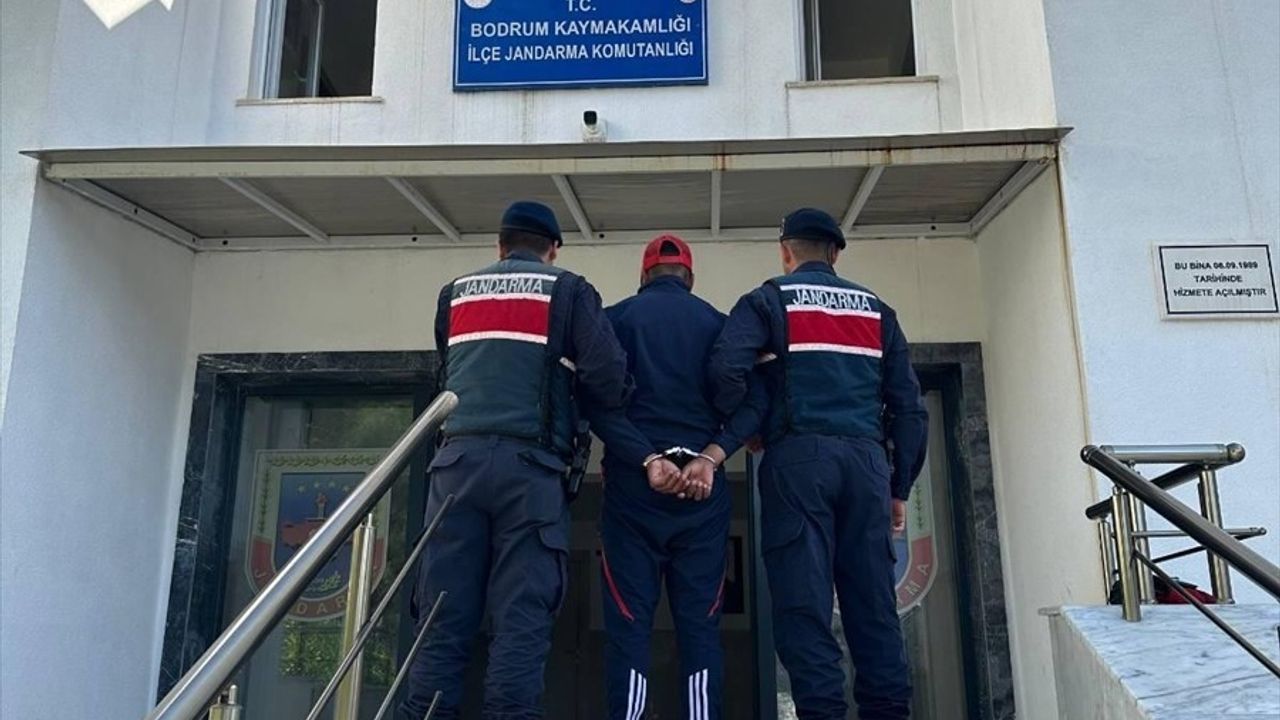 Interpol Tarafından Aranan Şahıs Bodrum'da Yakalandı