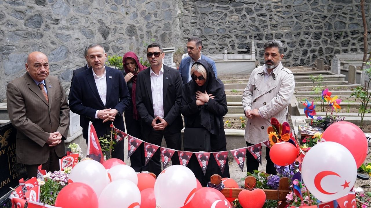 Kadıköy'de Bıçaklı Saldırı Kurbanı Mattia Ahmet Minguzzi, Doğum Gününde Anıldı