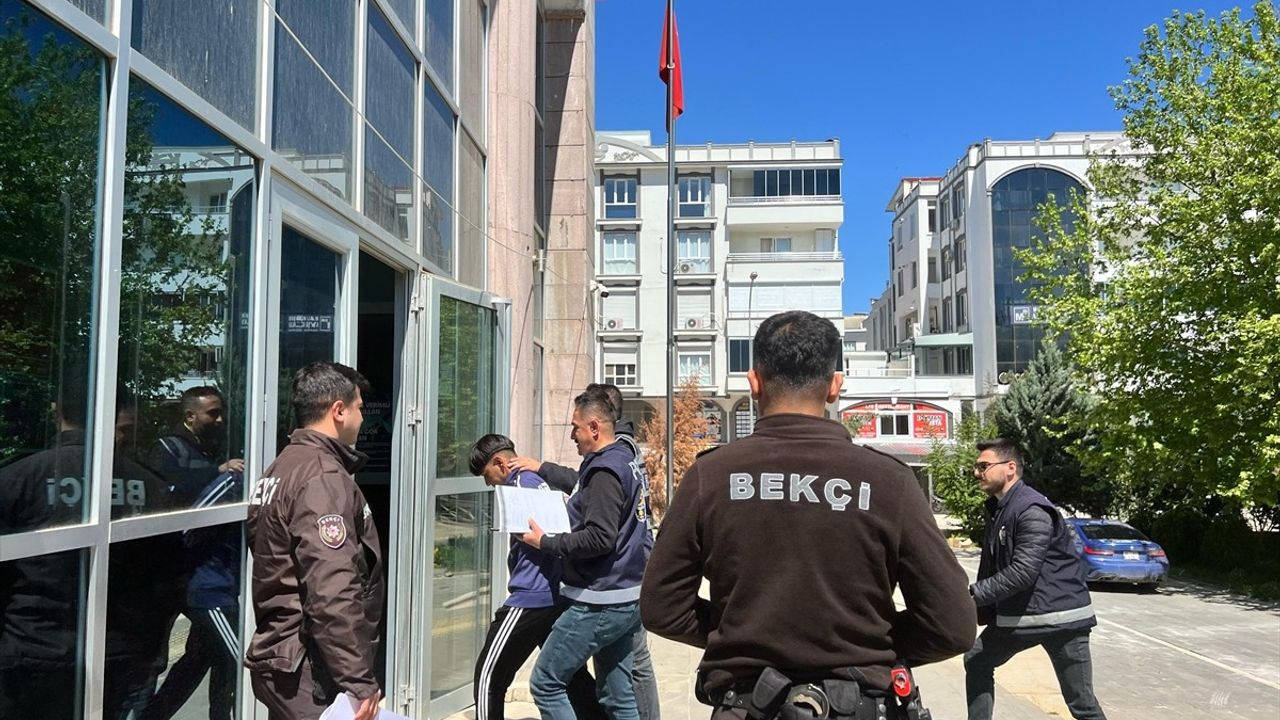 Kahramanmaraş'ta Cinayet Faillerini Öven Şüpheli Tutuklandı