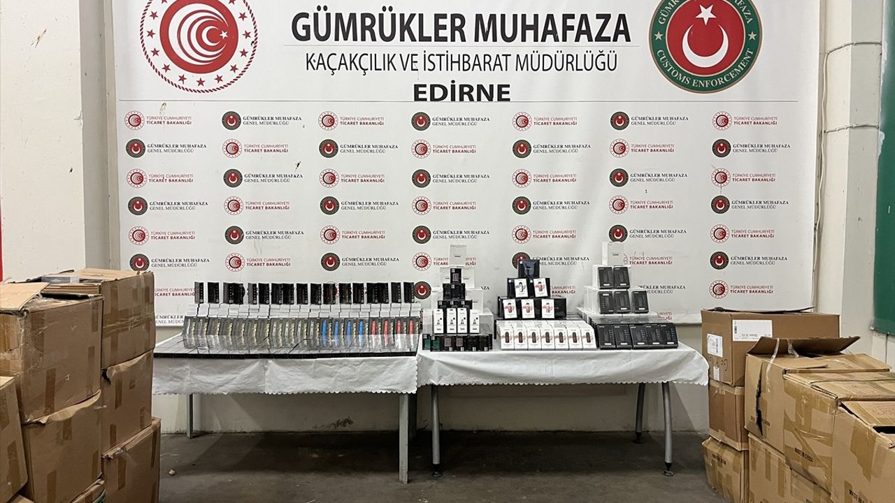 Kapıkule'de Kaçak Elektronik Sigara ve Yasaklı Kimyasal Madde Ele Geçirildi