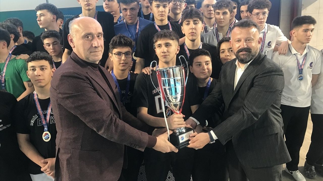 Konya'da Sualtı Hokeyi Şampiyonası Sonuçlandı