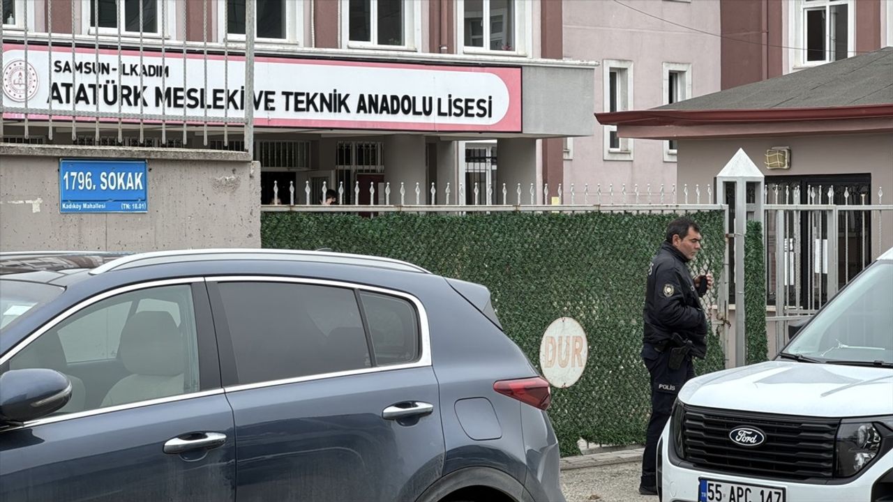 Samsun'da Gençlerin Okuldaki Şiddeti Devam Ediyor