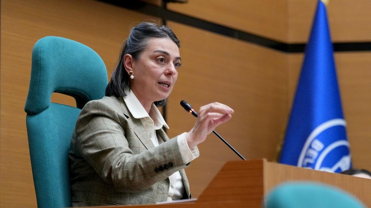 Üsküdar Belediyesi'nde Personel İşten Çıkarma Tartışması