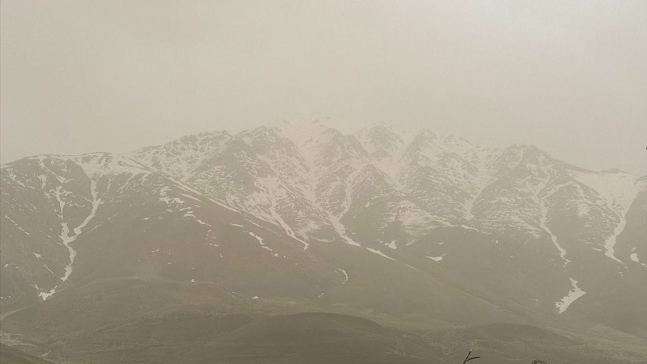 Van'da Toz Taşınımı Hayatı Olumsuz Etkiledi