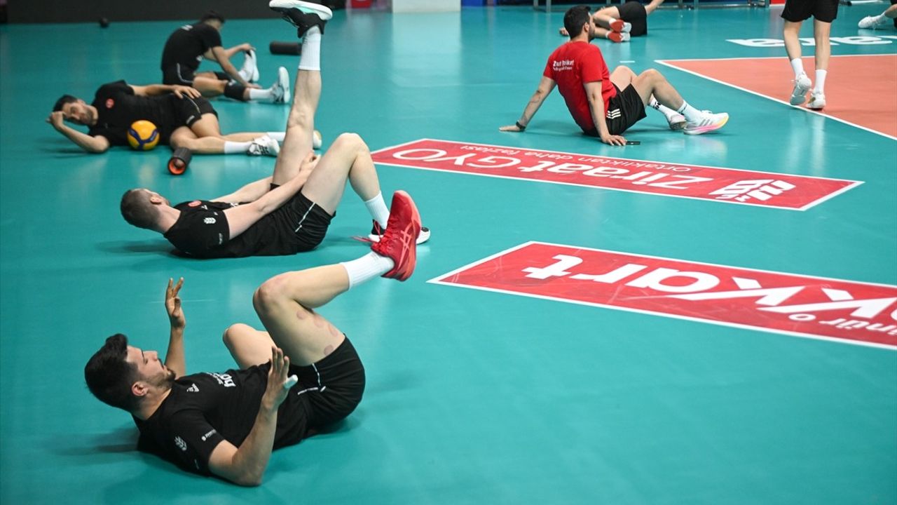 Ziraat Bankkart Voleybol Takımı Avrupa'da Tarih Yazma Peşinde
