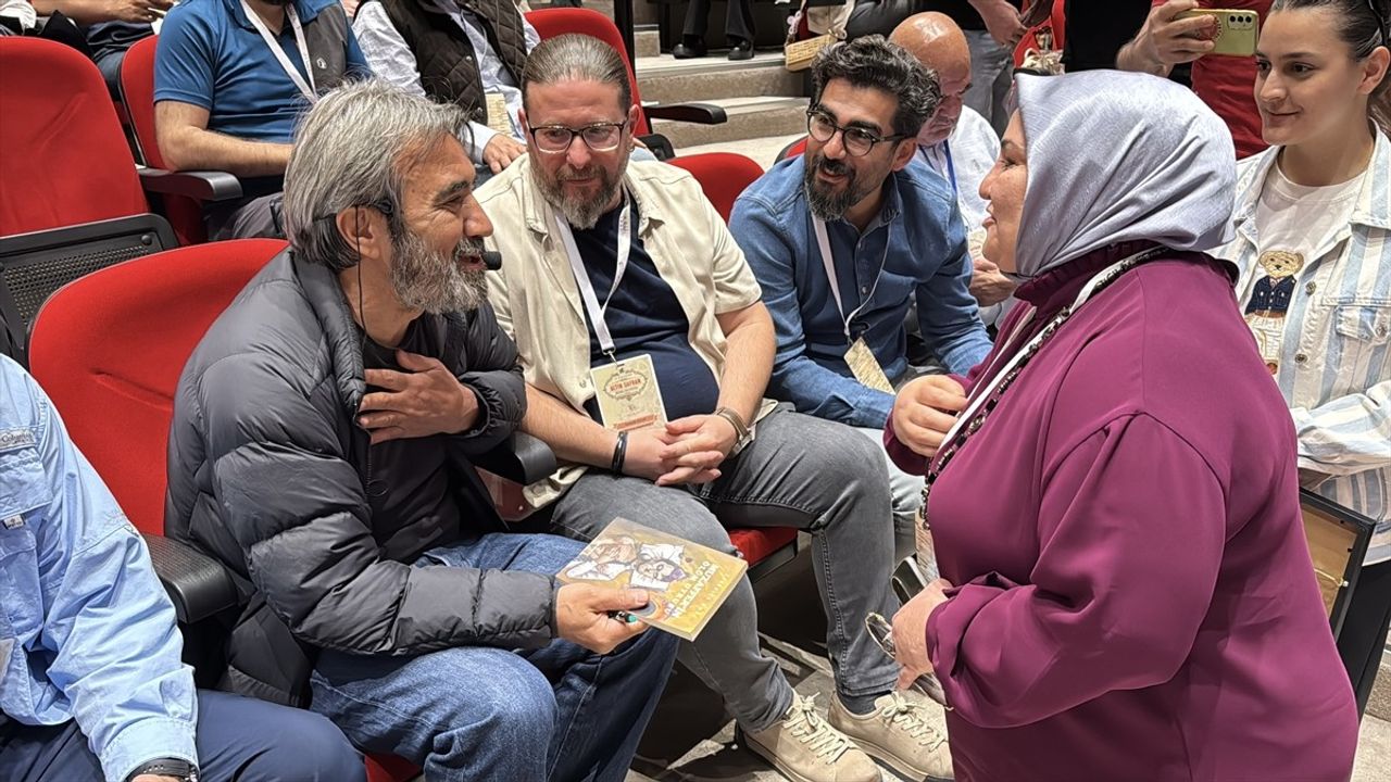 26. Uluslararası Altın Safran Belgesel Film Festivali'nde Zeki Demirkubuz Sinemaseverlerle Bir Araya Geldi