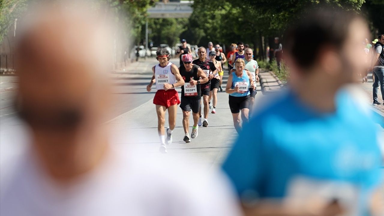 4. Uluslararası Konya Yarı Maratonu: Kenyalı Atletler Zirvede