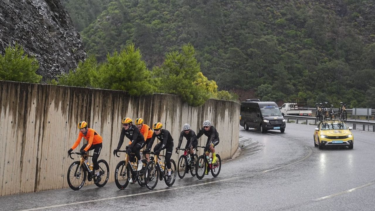 60. Cumhurbaşkanlığı Türkiye Bisiklet Turu'nda 5. Etap İptal Edildi