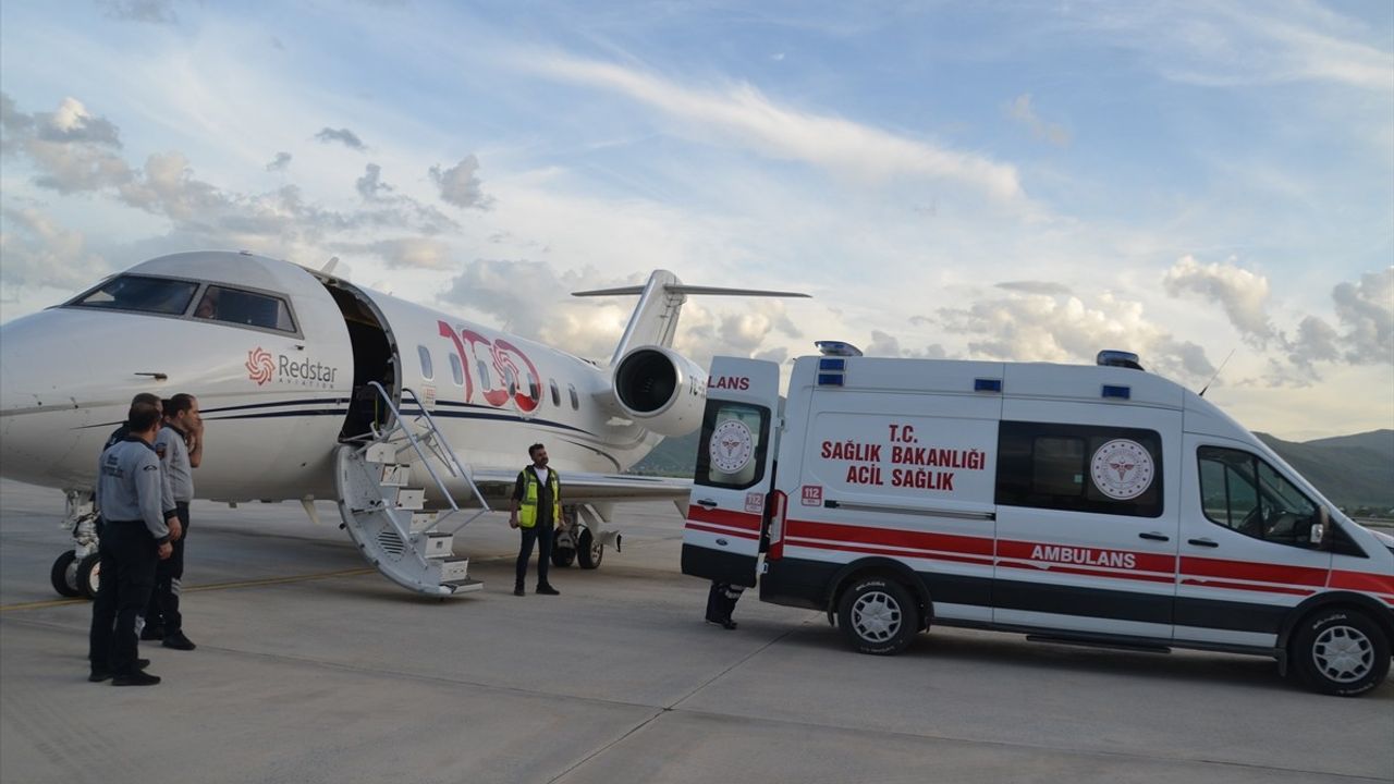 7 Aylık Bebek, Karaciğer Yetmezliği Nedeniyle Ambulans Uçakla Ankara'ya Sevk Edildi