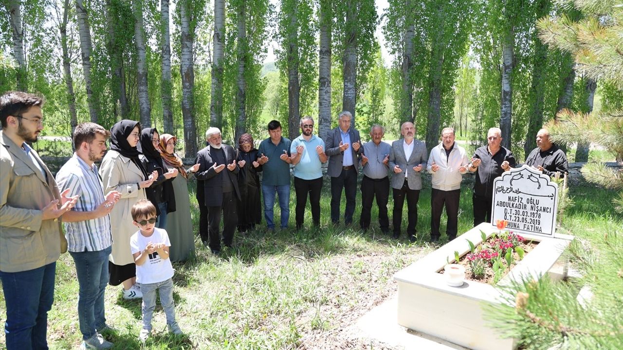 Abdulakdir Nişancı'nın 6. Yılı Anma Töreni