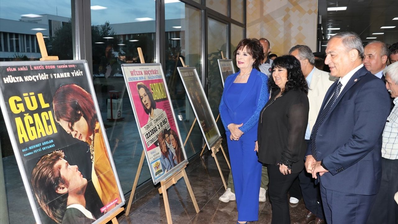 Adana Alparslan Türkeş Üniversitesi Bahar Şenlikleri'nde Hülya Koçyiğit Gençlere Seslendi