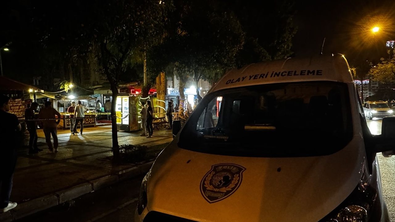 Adana'da Eski Eşini Öldüren Kişi Hastanede Hayatını Kaybetti