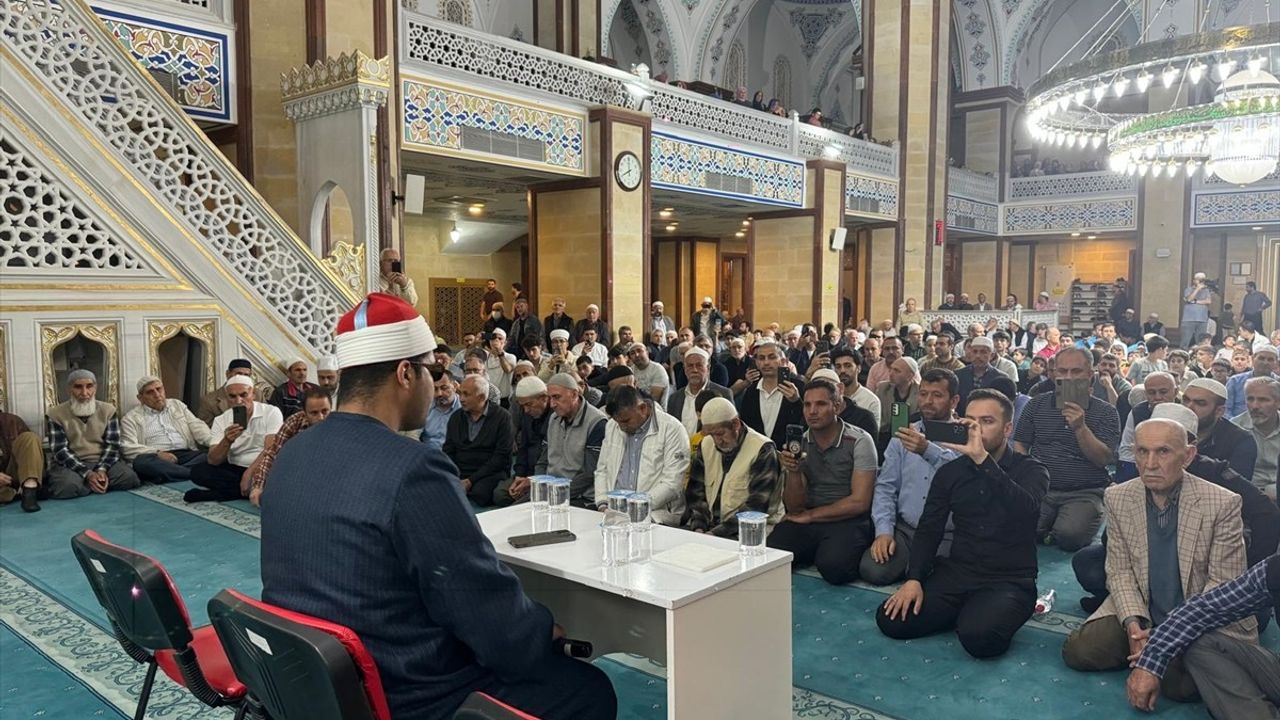 Adana'da Uluslararası Kur'an-ı Kerim Yarışması Birincileri Buluştu