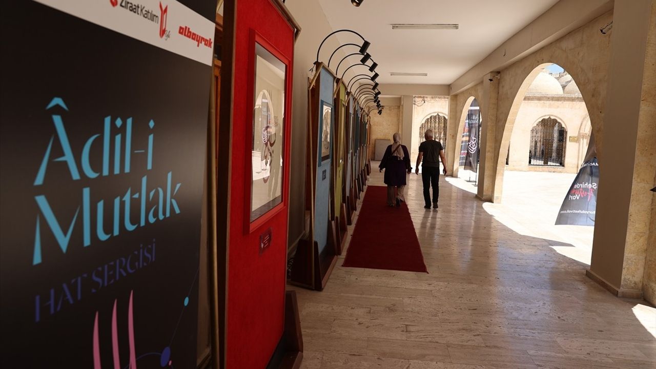 Adil-i Mutlak Hat Sergisi Şanlıurfa'da Ziyarete Açıldı