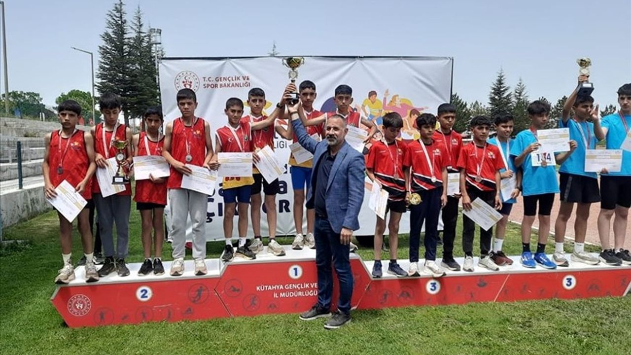 Anadolu Yıldızlar Kros Ligi Final Etabı Kütahya'da Gerçekleşti