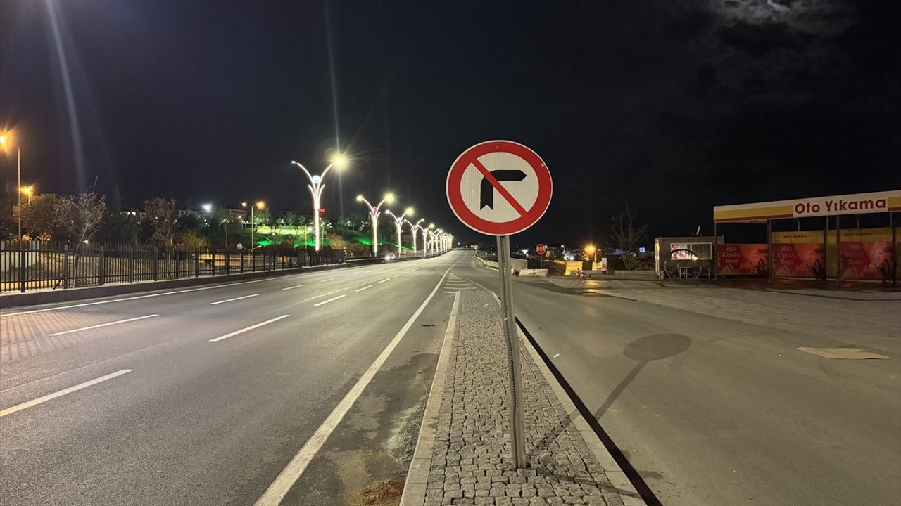 Ankara'da Motosiklet Kazası: İki Genç Hayatını Kaybetti