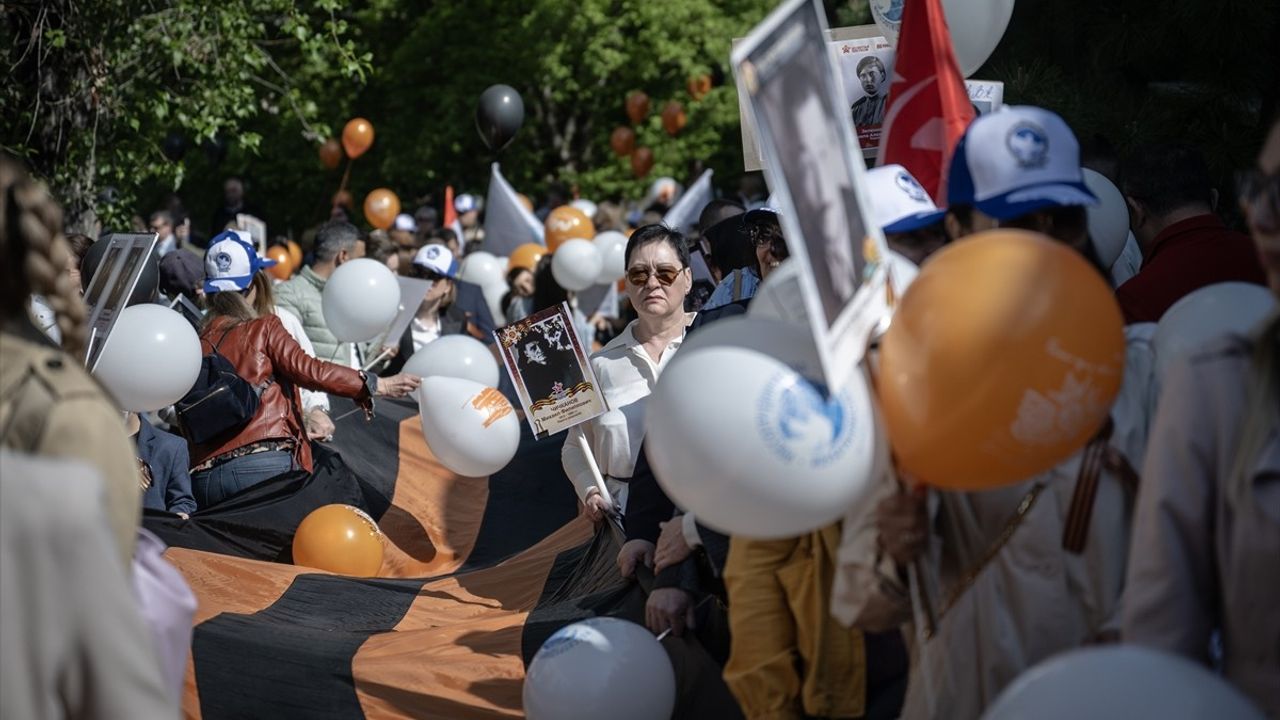 Ankara'da 'Ölümsüz Alay' Yürüyüşü Düzenlendi