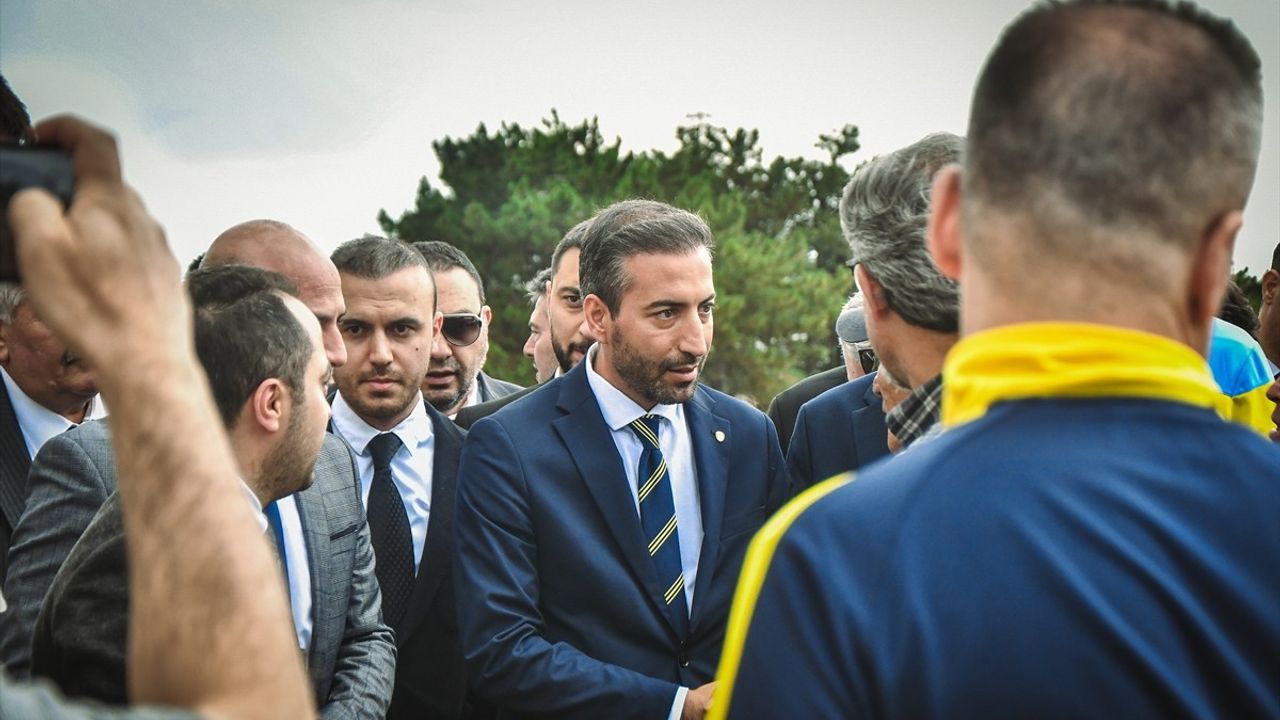 Ankaragücü Yönetimi Anıtkabir’i Ziyaret Etti
