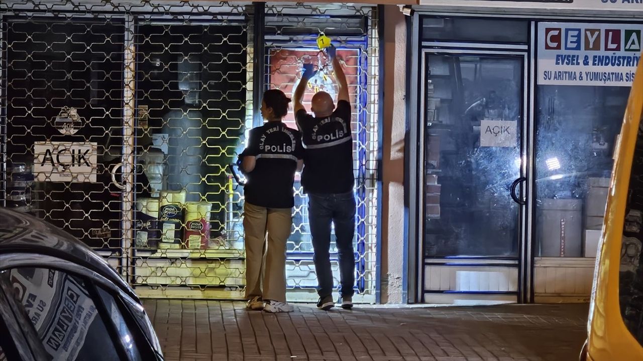 Antalya'da Pompalı Tüfekli Saldırı Paniği