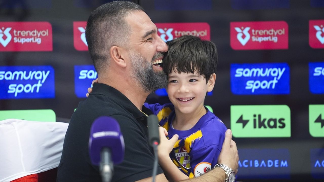 Arda Turan: 'Gelecek Sezon Yurt Dışında Olacağım'