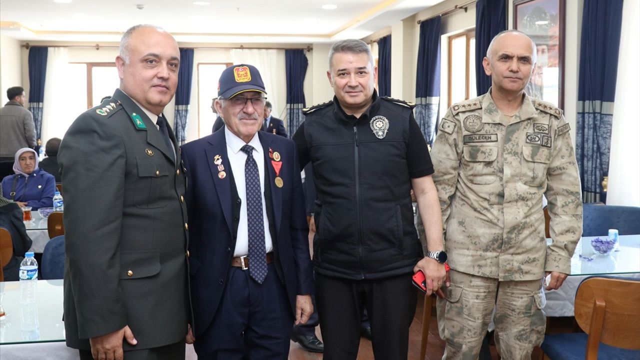 Ardahan'da Şehit Yakınları ve Gazilerle Yöresel Lezzetler Buluştu