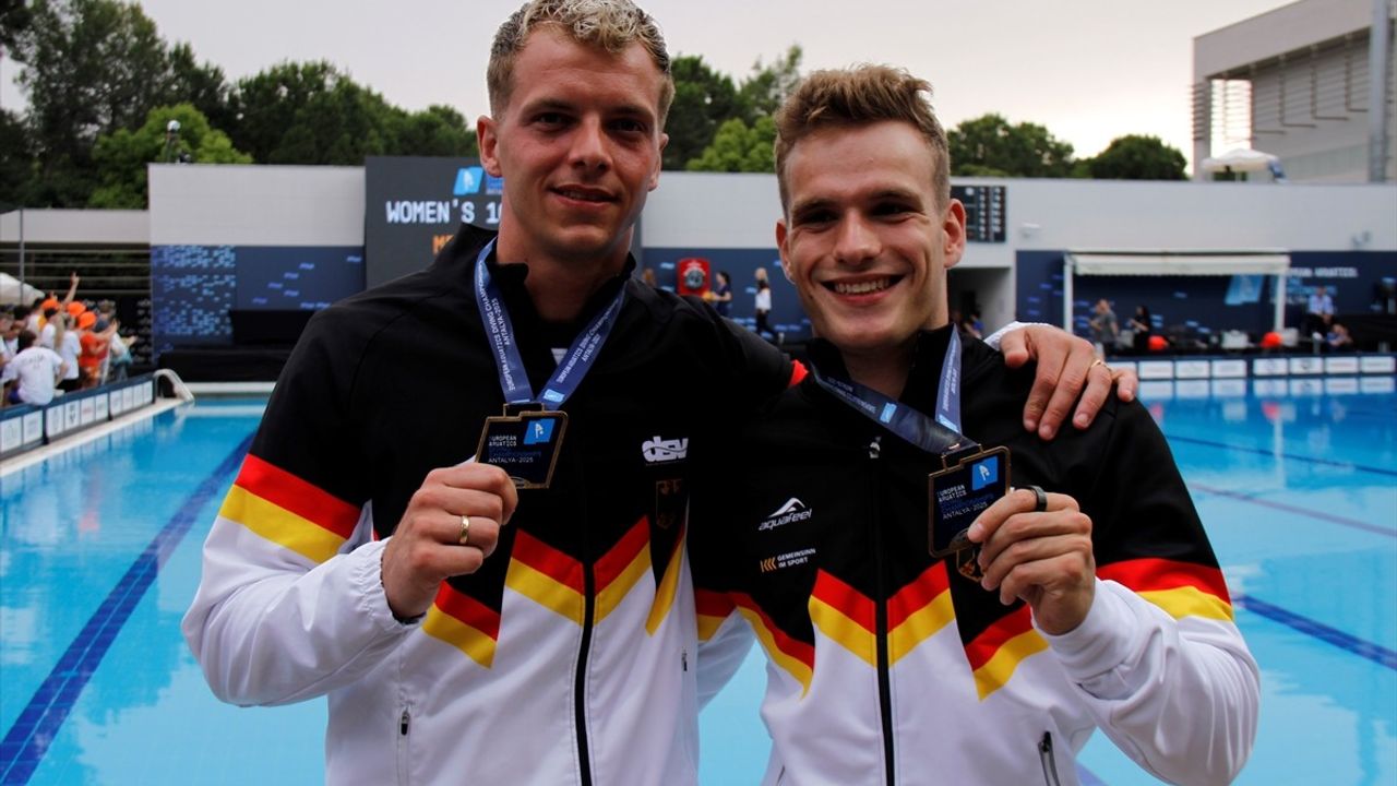 Avrupa Su Sporları Atlama Şampiyonası'nda Üçüncü Günde Heyecan Dorukta